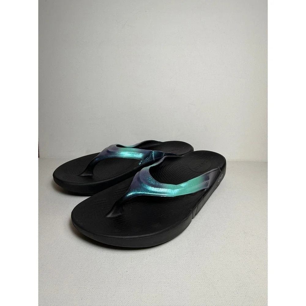 Oofos OOlala Luxe Atlantis Iridescent Recovery Sandals Black Womens 6 EU 37